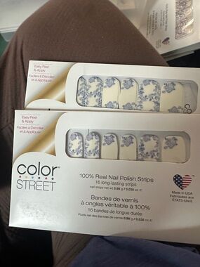 Color Street Floral of The Story on White Nail Polish Strips